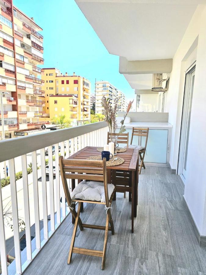 Mavi Torre Del Mar Apartment Exterior photo
