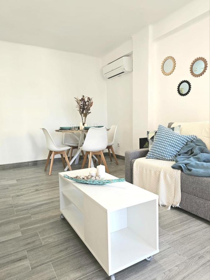 Mavi Torre Del Mar Apartment Exterior photo