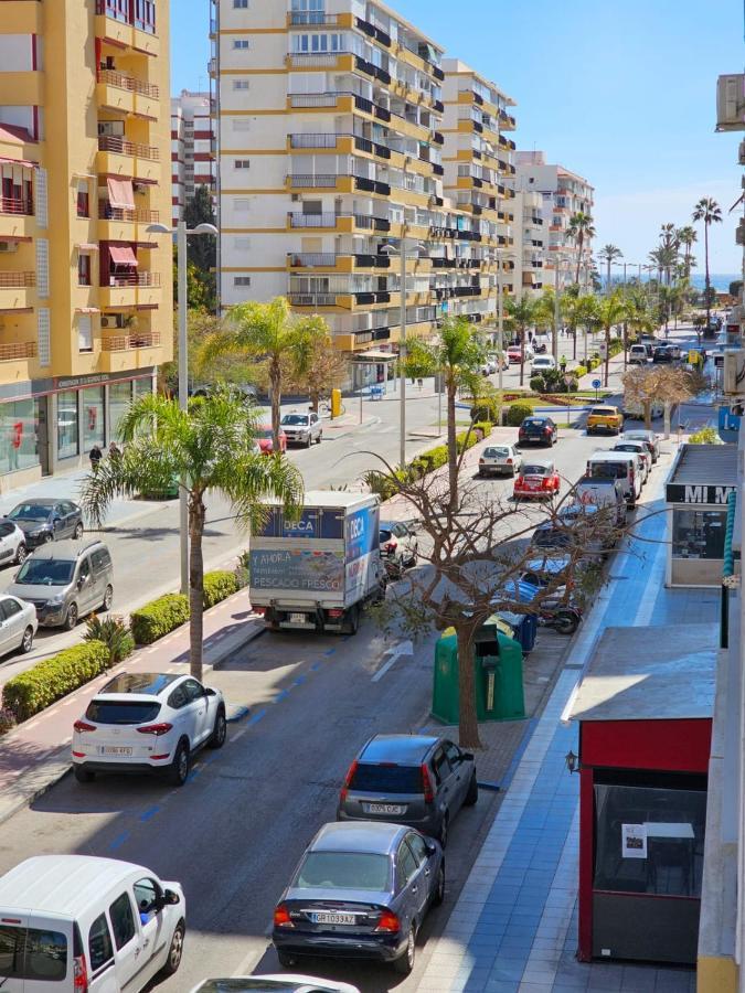 Mavi Torre Del Mar Apartment Exterior photo